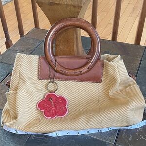 Vintage Fossil Tan Canvas/Brown Leather Accents with Round Wooden  Handles